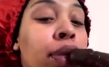 Red Bone - Sexy Thick With Pretty Tits Sucking